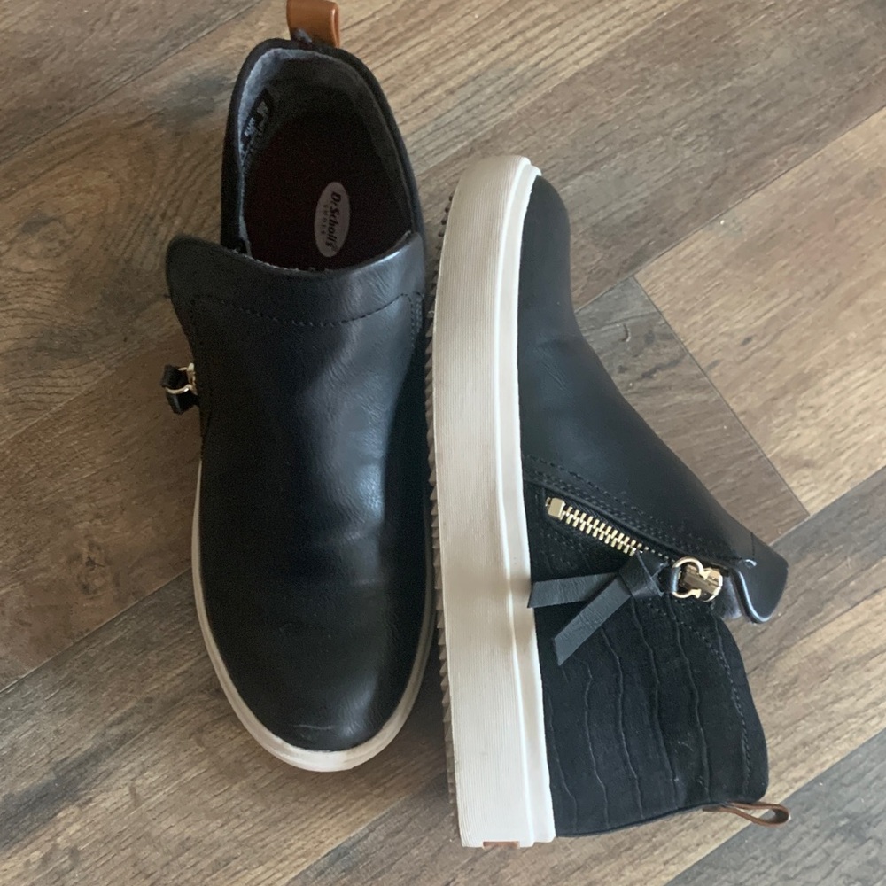 Dr. Scholl's Black Slip-On Sneaker/Booties